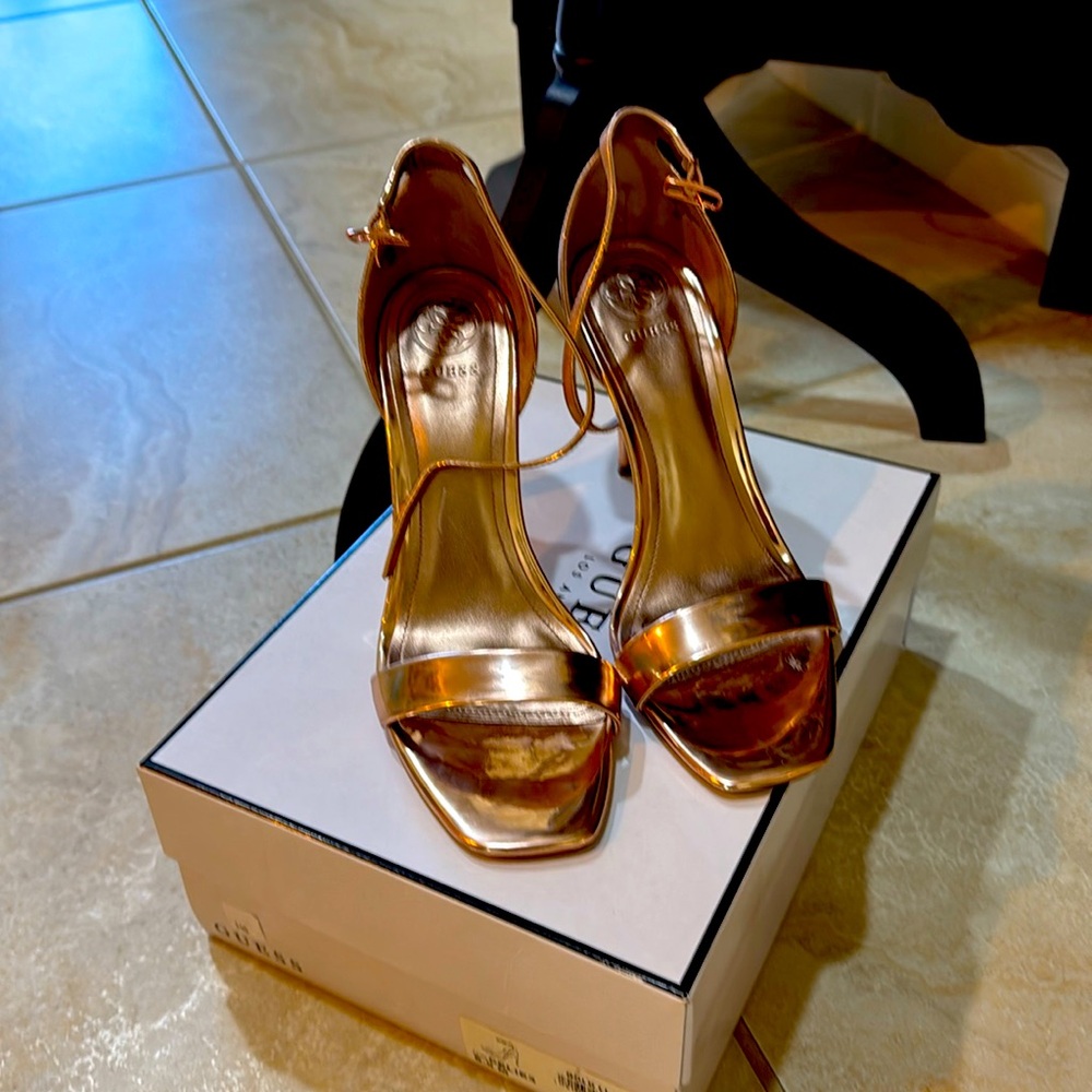 High heel shoes gold worn once like new